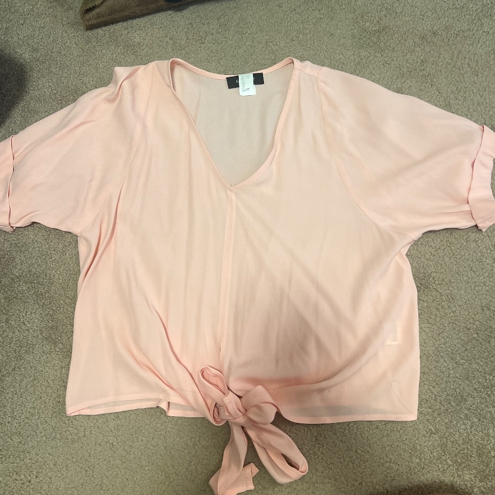 Karen Kane top